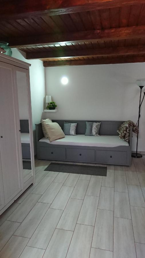 Bpr P3 Lodge Apartment With A/C Budapest Eksteriør bilde