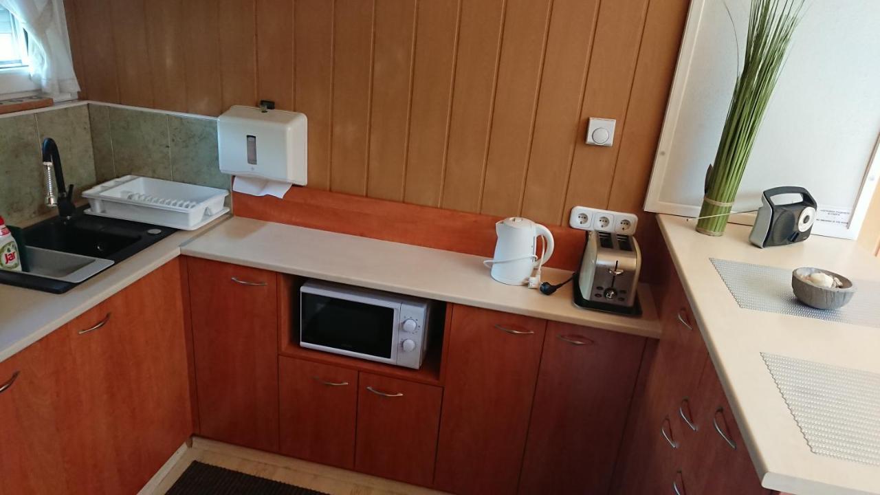 Bpr P3 Lodge Apartment With A/C Budapest Eksteriør bilde